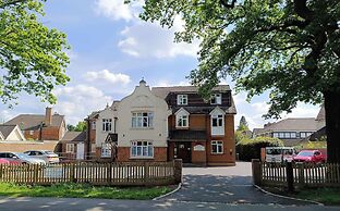 Gainsborough Lodge