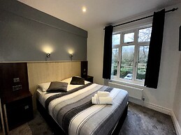 Gainsborough Lodge