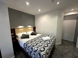 Gainsborough Lodge
