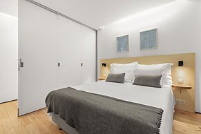 B.Places Apartments