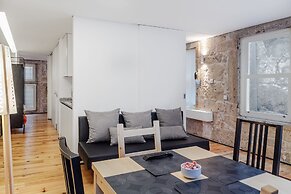 B.Places Apartments