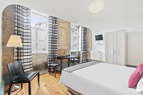B.Places Apartments