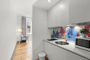 B.Places Apartments