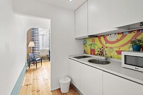 B.Places Apartments