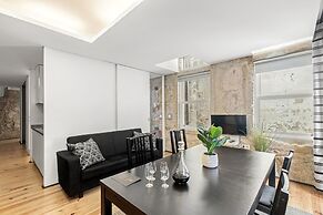 B.Places Apartments