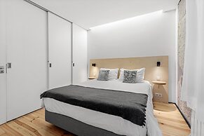 B.Places Apartments