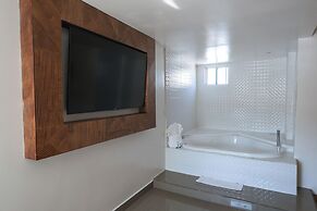 Aqua Rio Hotel