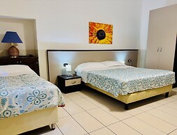 Hotel Marco's