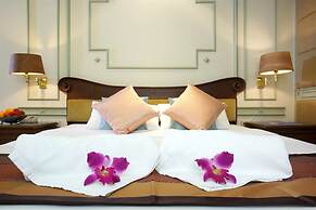 Majestic Suites