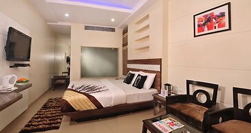 Hotel Staywell DX