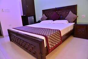 Hotel Amax Inn