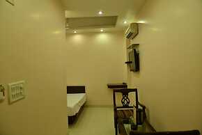 Hotel Amax Inn