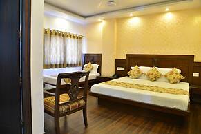 Hotel Amax Inn