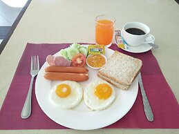 Lasalle Suites Hotel & Residence