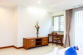 Lasalle Suites Hotel & Residence