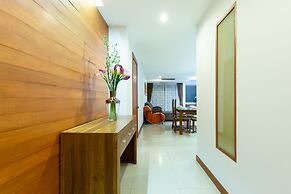 Lasalle Suites Hotel & Residence