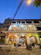 Steve Lady Hostel