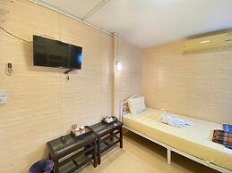 Steve Lady Hostel