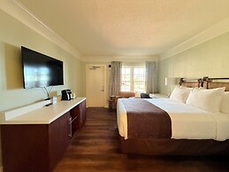 The Bayfront Inn