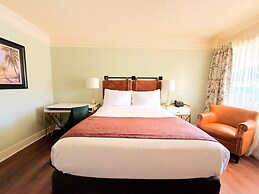 The Bayfront Inn