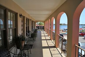 The Bayfront Inn