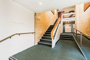Statesman Hotel