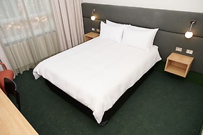 Statesman Hotel