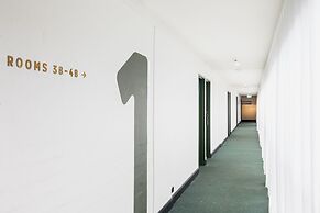 Statesman Hotel