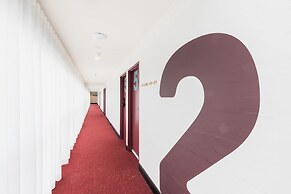 Statesman Hotel
