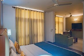 Ahuja Residency, Dlf Phase II