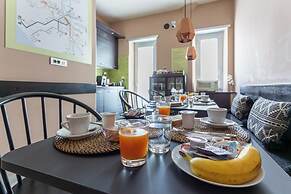 Moai Home