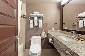 Best Western Plus Fox Creek