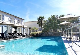 Le Clos Saint-Martin Hôtel & Spa