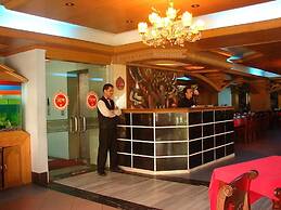 Grand Prince Hotel