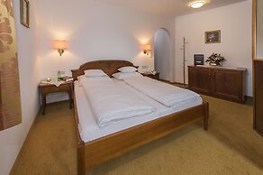 Hotel zum Pinzger