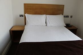 Four Saints Brig Y Don Hotel