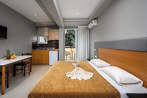 Sunday Hotel