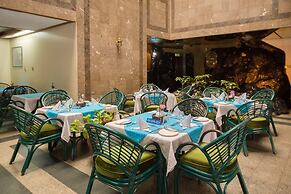Marble Arch Hotel