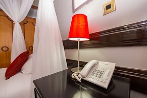 Marble Arch Hotel