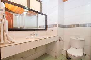 Marble Arch Hotel