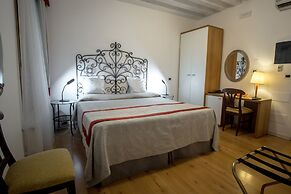 Hotel Antigo Trovatore