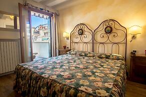 Hotel Antigo Trovatore