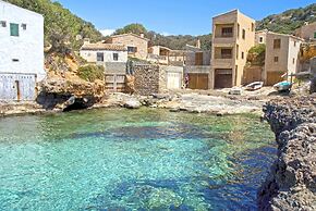 Marblau Hostal