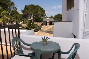 Marblau Hostal