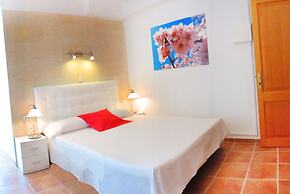 Marblau Hostal