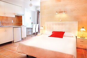 Marblau Hostal