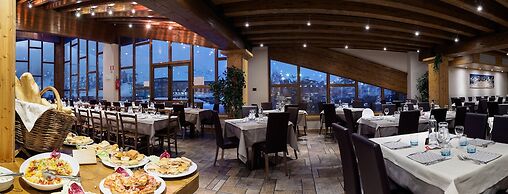 Hotel Piandineve