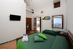 La Casa del Melograno