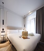 Room Mate Oliveira – City Centre, Valencia