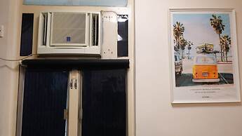 ALOHAS Hostel